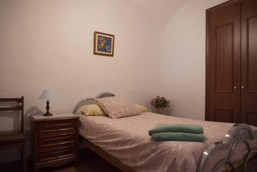 Ferienwohnung Casa Tipica Extremena Cheles Exterior foto